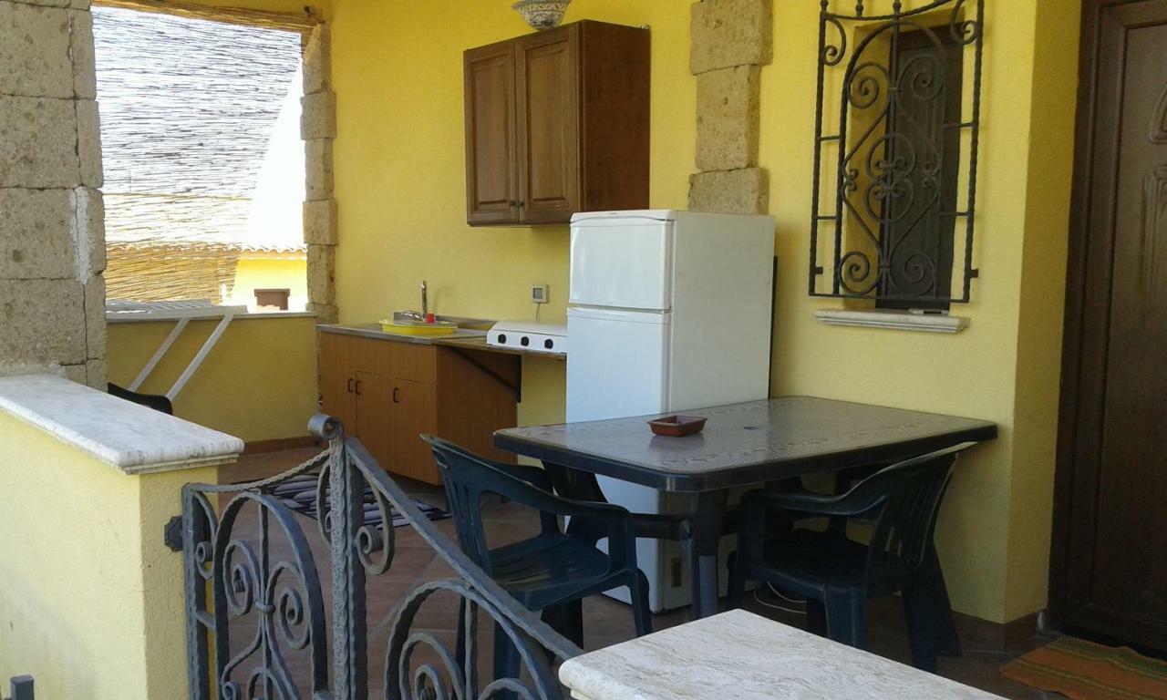 Girasole Guest House แตร์ราซีนี ภายนอก รูปภาพ